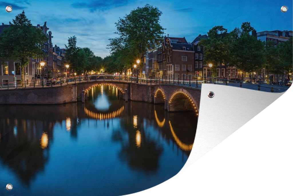 MuchoWow 90x60 cm Outdoor-Poster Gartendeko Sichtschutz Garten Poster für den Garten Beleuchtete Prinsengracht am Abend