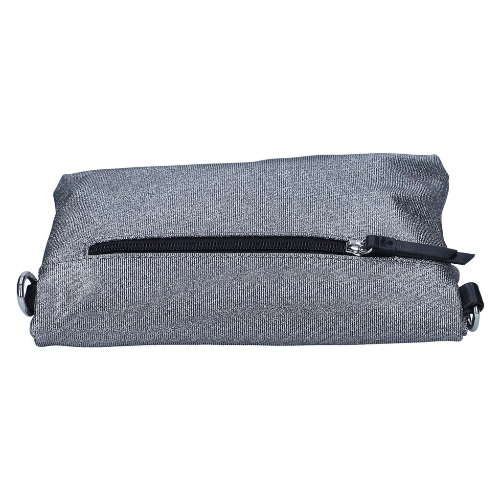 Look da Sera: Borsa Gabor Jasmina Argento per un Outfit Top - 5