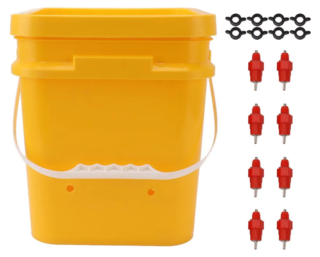 Abreuvoir automatique pour poulets avec bidon 12L et tasses rouges