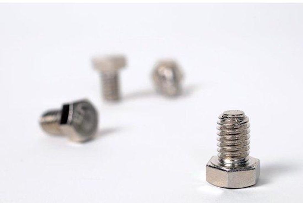 Magnetische Schrauben 4 Stück stark verchromt Zeskantkop