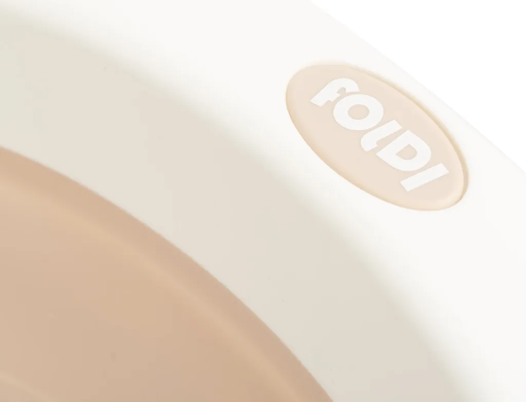 Baignoire bébé pliable Foldi - accessoire de bain compact et léger