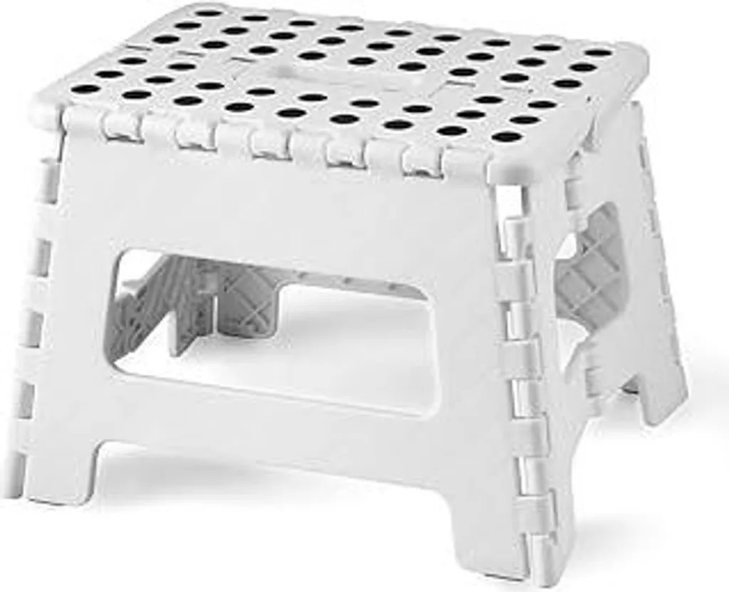 Sgabello pieghevole PandaEar, leggero sgabello alto 19,1 cm per bambini, stabile sgabello per cucina, camera da letto, bagno e bagno, bianco