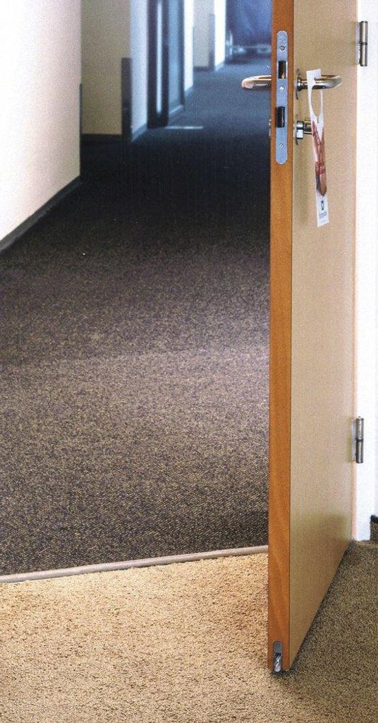 EllenMatic Soundproof si, 1208 mm z. Einn. mit Montagewinkel