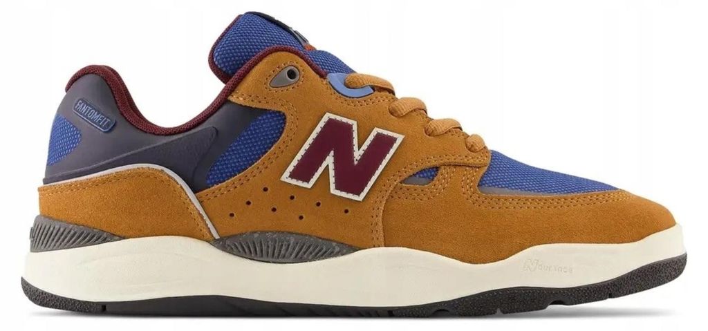 New Balance NM1010RU Skateschuhe aus Wildleder und atmungsaktiven Textilien in Tan Navy