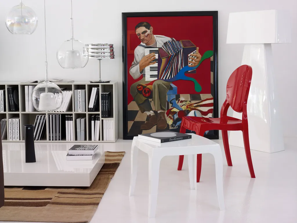 Table Basse de Jardin Empilable Queen Blanche - Gain de Place Design