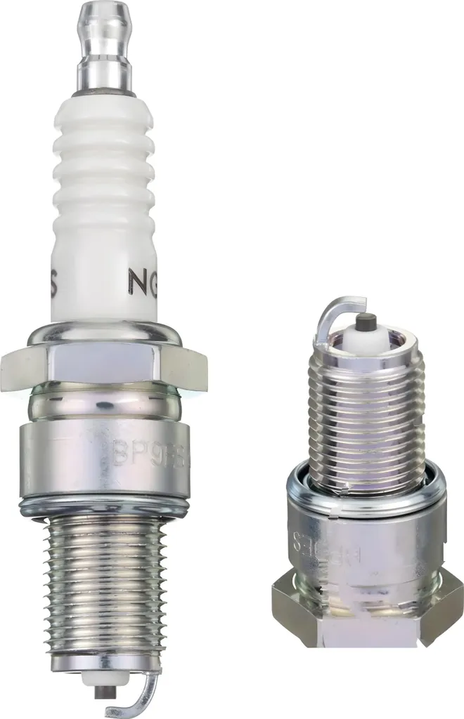Set di candele NGK 6x BP9ES, filettatura lunga 19,0 mm Ø 14,0 mm esagono 20,8 mm, distanza tra gli elettrodi 0,85 mm, potere calorifico 9, 7526