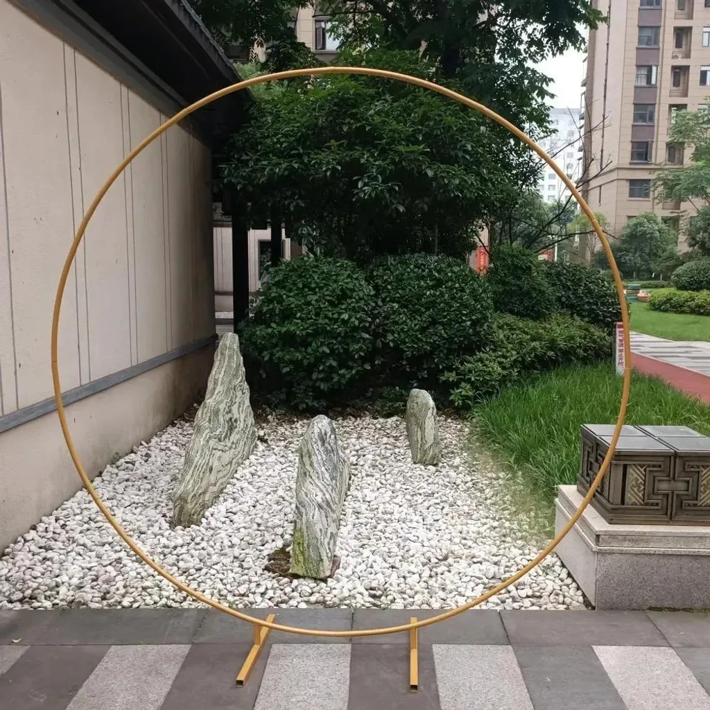 Arche ronde dorée 2.5m pour décorations de mariage et fêtes d'anniversaire