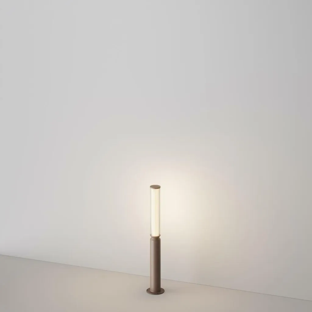 Poteau de jardin LED 12W Lit Maytoni marron encastré pour extérieur