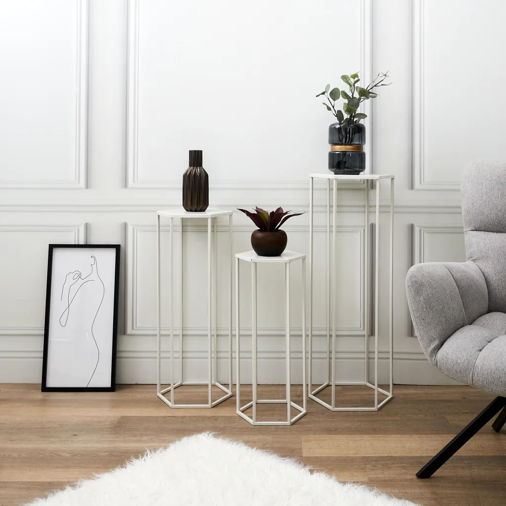 Table Gigogne Blanche en Métal - Set de 3 Sellettes Décoratives Modernes