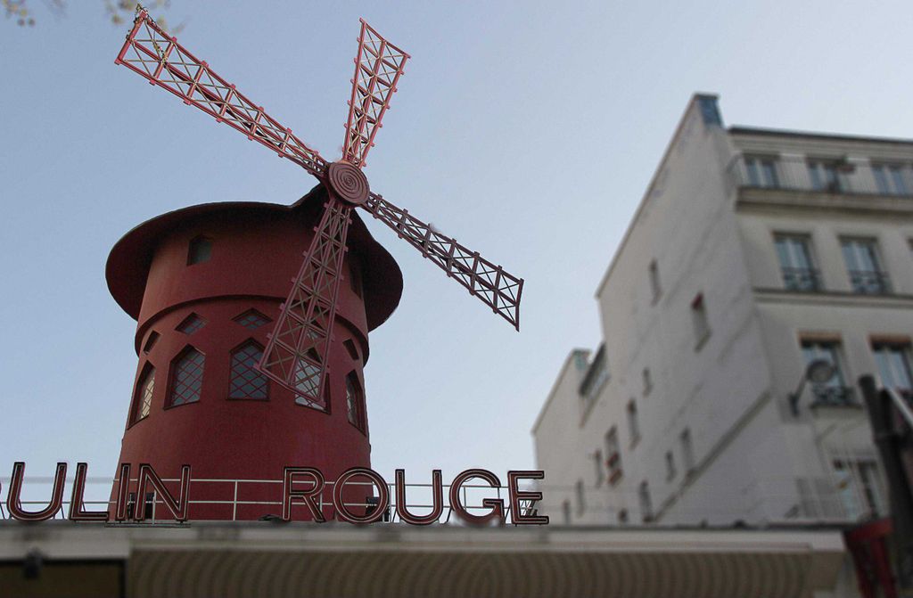 hansepuzzle 12675 - Moulin Rouge Puzzle, 500 Teile, Gebäude, 46,0 x 30,0cm mit hochwertiger Aufbewahrung, Kartonbox und wiederverschließbarem Beutel