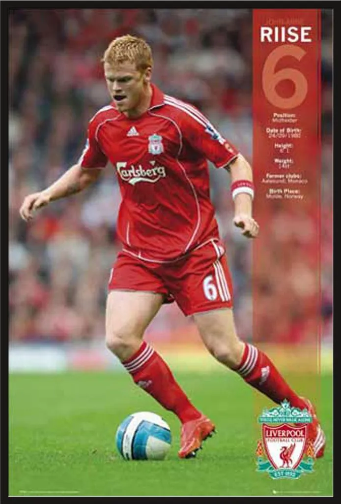 Déco Murale Liverpool FC Riise : Affiche Géante avec Cadre Noir Pro