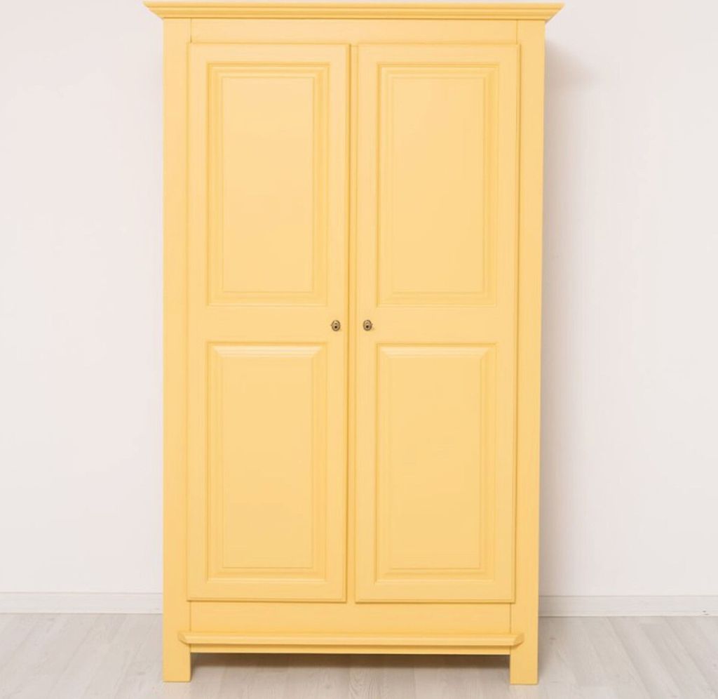 Casa Padrino Landhausstil Schlafzimmer Schrank Gelb 121 cm - Schlafzimmer Möbel