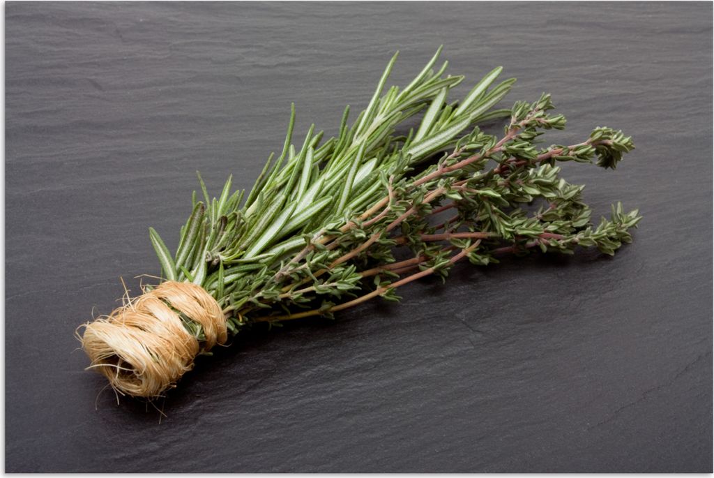 MuchoWow Poster Thymian - Kräuter - Grün - Tisch - Küche - Stein 30x20 cm - Plakate - Print