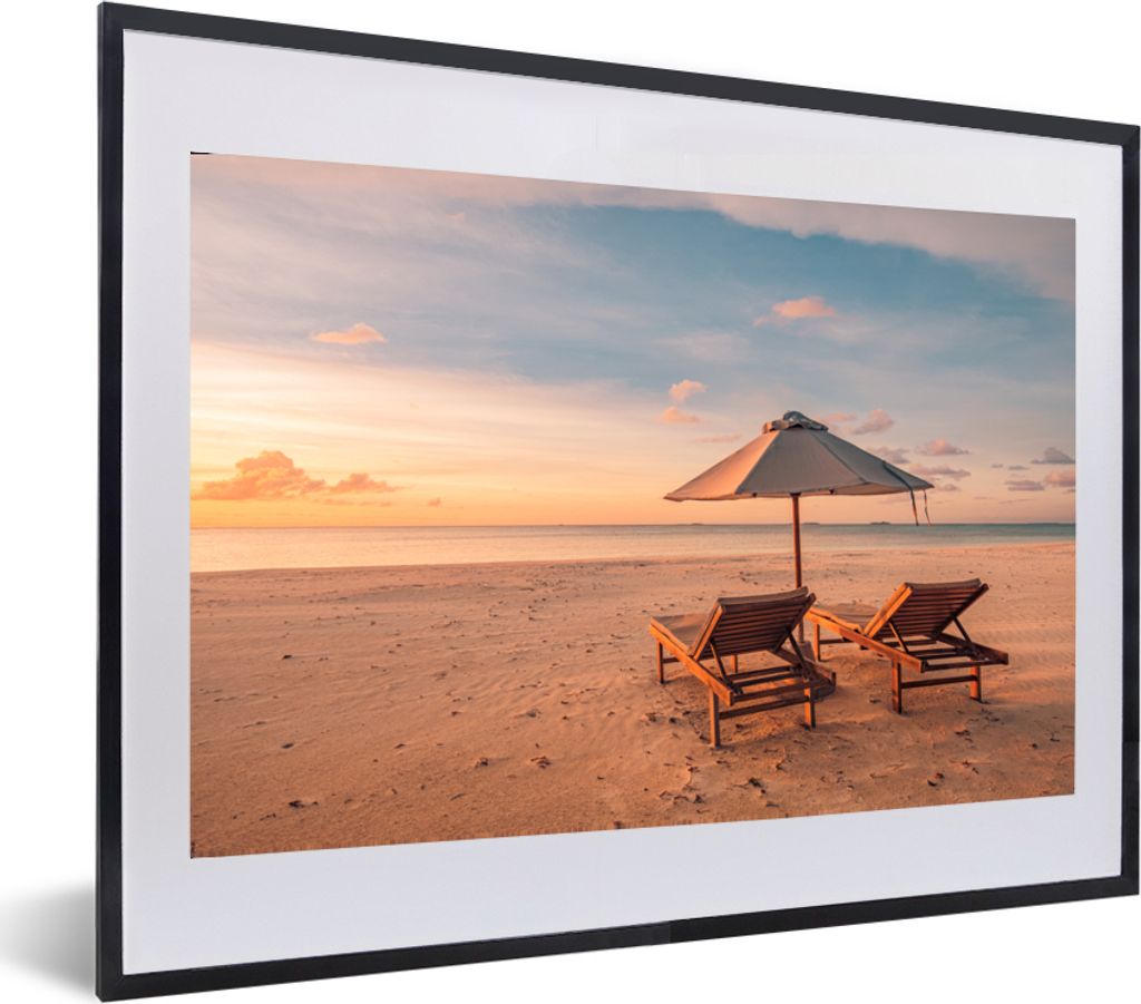 MuchoWow MuchoWow Gerahmtes Poster Strand - Sonnenliege - Sonnenschirm 60x40 cm - Poster mit zchwarzem Bilderrahmen - Schlafzimmer - Plakat in ...