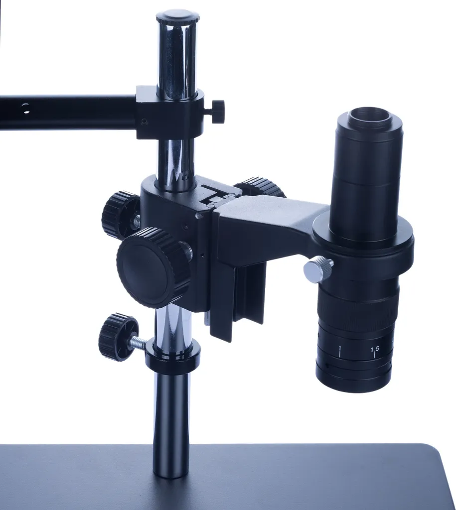 Inspectez vos circuits avec le Microscope Rosfix Earth Pro MCEP-0,5X