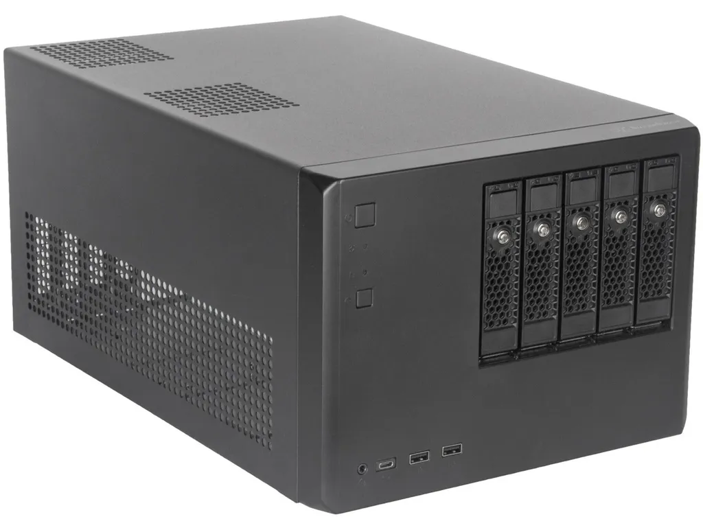 Boîtier PC pour Serveur Domestique SilverStone SST-CS351 Compact Noir