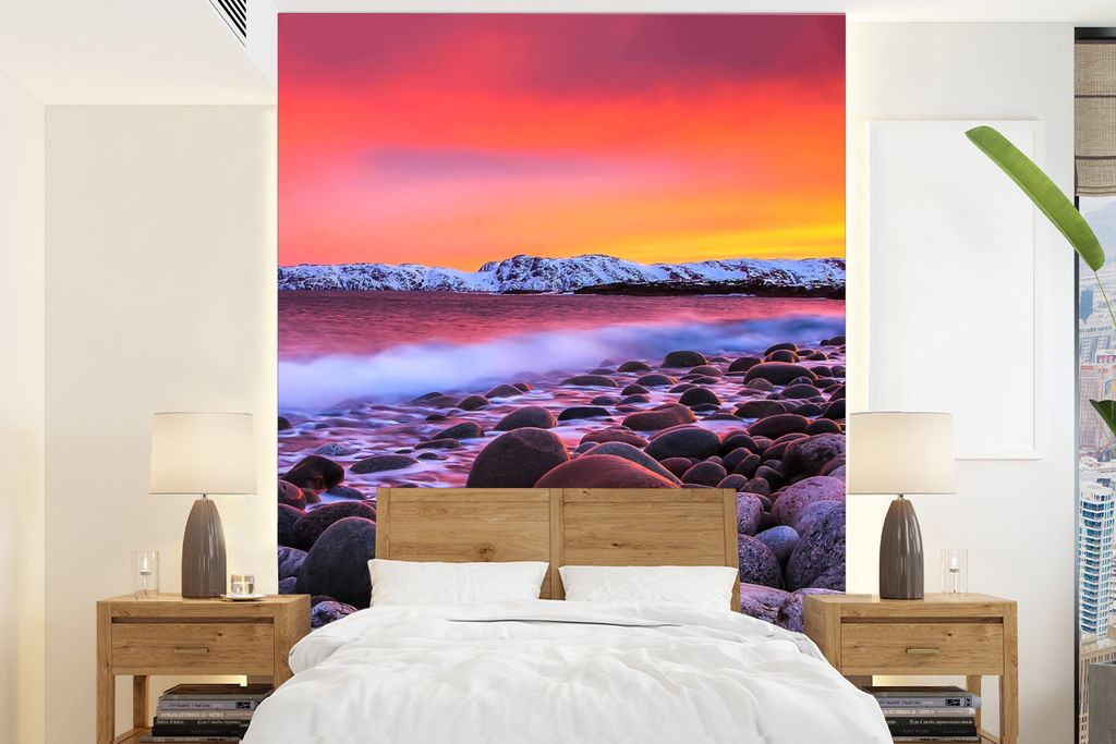 MuchoWow Fototapete für Wohnzimmer oder Schlafzimmer Wandtapete Vinyl Motivtapete Sonne - Steine - Schnee - Landschaft - Wasser - 160x220 cm - B...