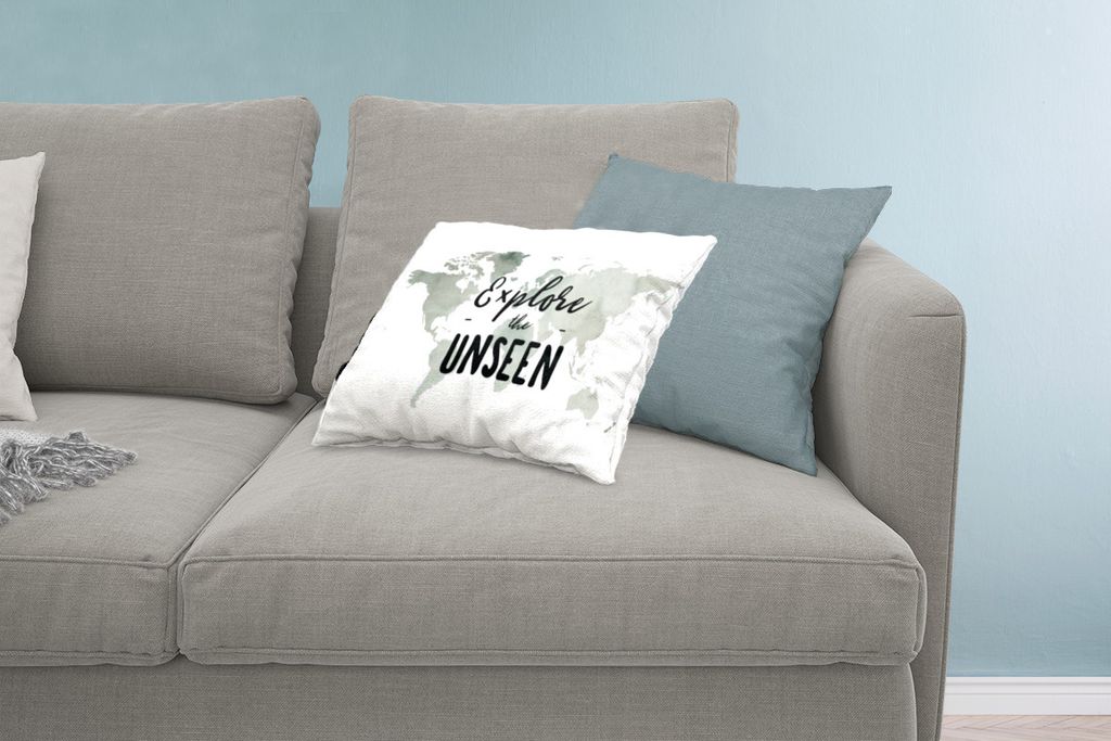 MuchoWow Zierkissen Sofakissen Wohnzimmer Dekokissen 60x40 cm Weltkarte - Weiß - Zitat - Kopfkissen - Polster mit Foto