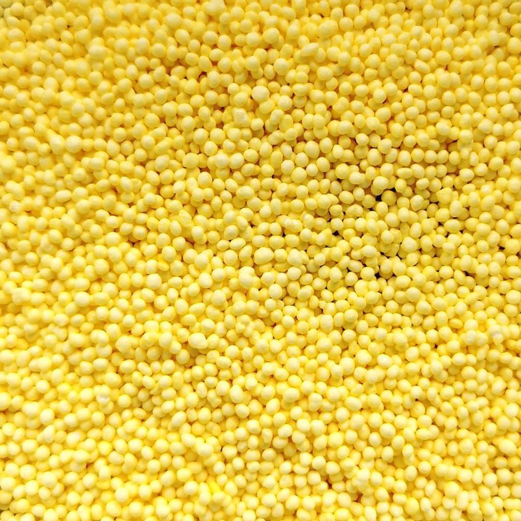 Streuselheld Nonpareille Gelb 120g Streusel zum Dekorieren und Verzieren von Gebäck aller Art wie Torten Kuchen Keksen Zuckerstreusel