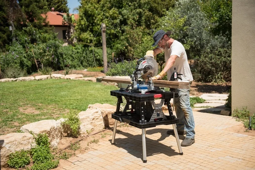 Établi pliant transportable KETER avec plateau de serrage polyvalent - 31