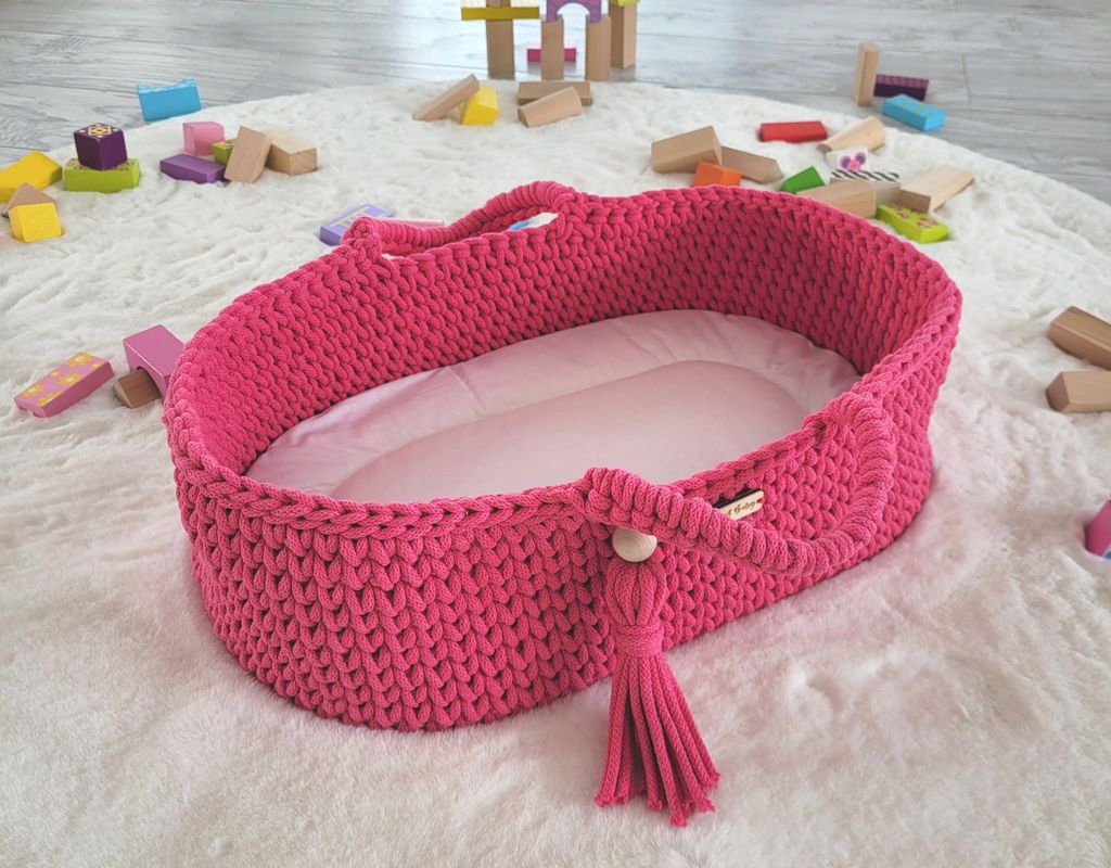BOHO Babykorb aus Baumwolle - Puppentrage - Fuchsie