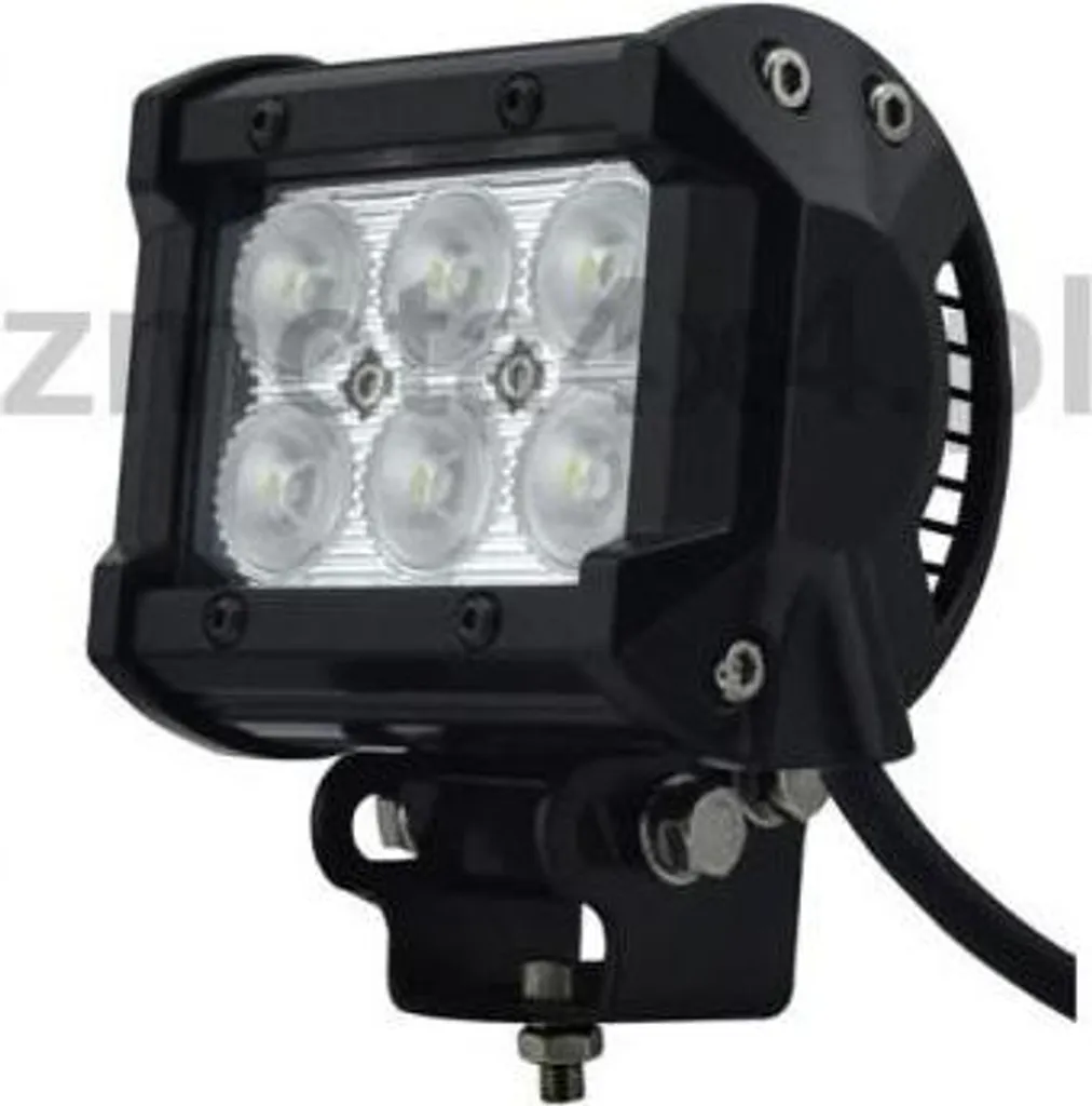 Lampe de travail LED étanche IP67 18W boîtier alu et puces Cree pro