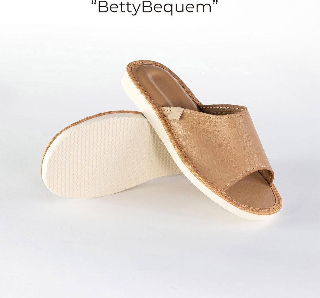 37 BB Beige