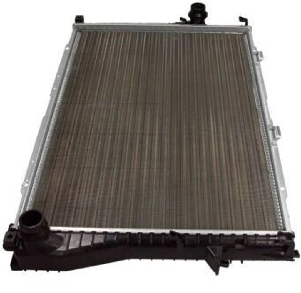 Radiateur de Refroidissement Moteur OE 1360060 pour Berline BMW E39 E38