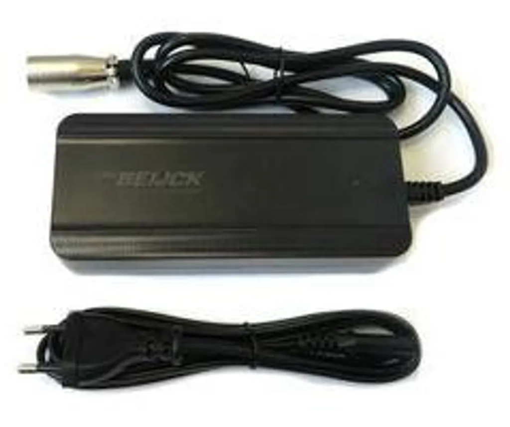Chargeur Rapide 36V 2A avec Connectique Neutrik XLR 4 Pins de Qualité