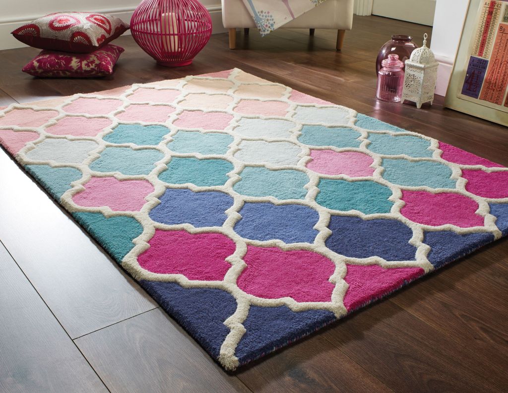 Moderner Luxus-Teppich "Derwent Josie" mit geometrischem Muster. 80x150 cm | Kadima Design