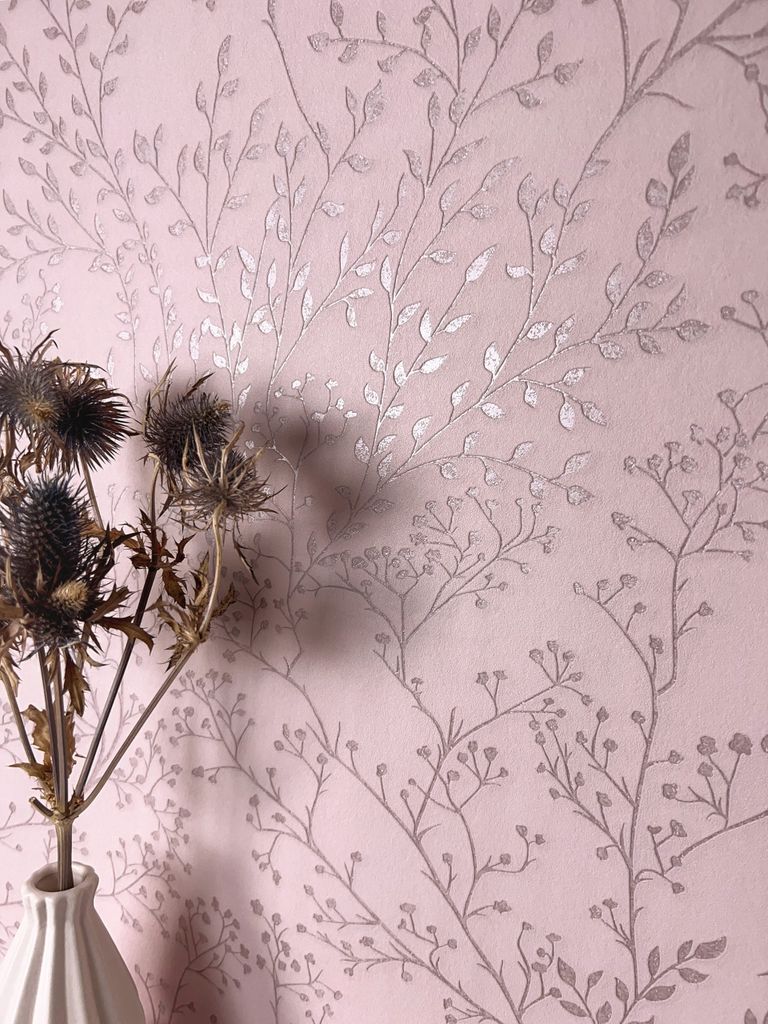 NEWROOM Tapete Rosé Vliestapete Äste - Ästetapete Floral Rosa Pink Blätter Blumen Blumentapete Romantisch Rosentapete