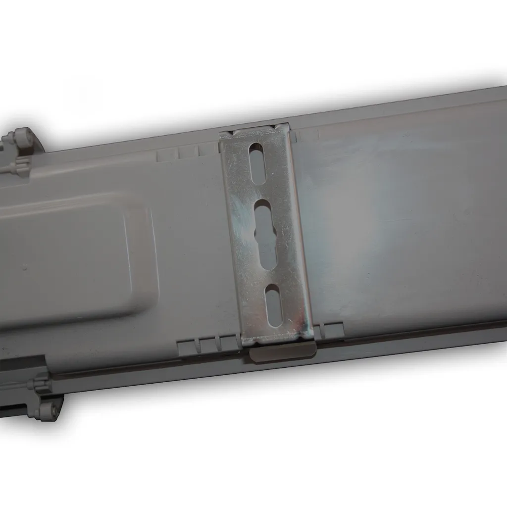 Apparecchio a prova di umidità IP65, apparecchio con diffusore a 1 fiamma, 1x 9W LED tubo 60cm T8 900lm bianco freddo (6500K), plastica, grigio, 66 x 6,8 x 5,8 cm, per garage, cantina, officina, applicazioni esterne - 4