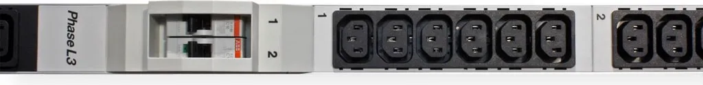 Unité de distribution d'énergie PDU 1U 36x C13 BACHMANN CEE 3x32A Rouge