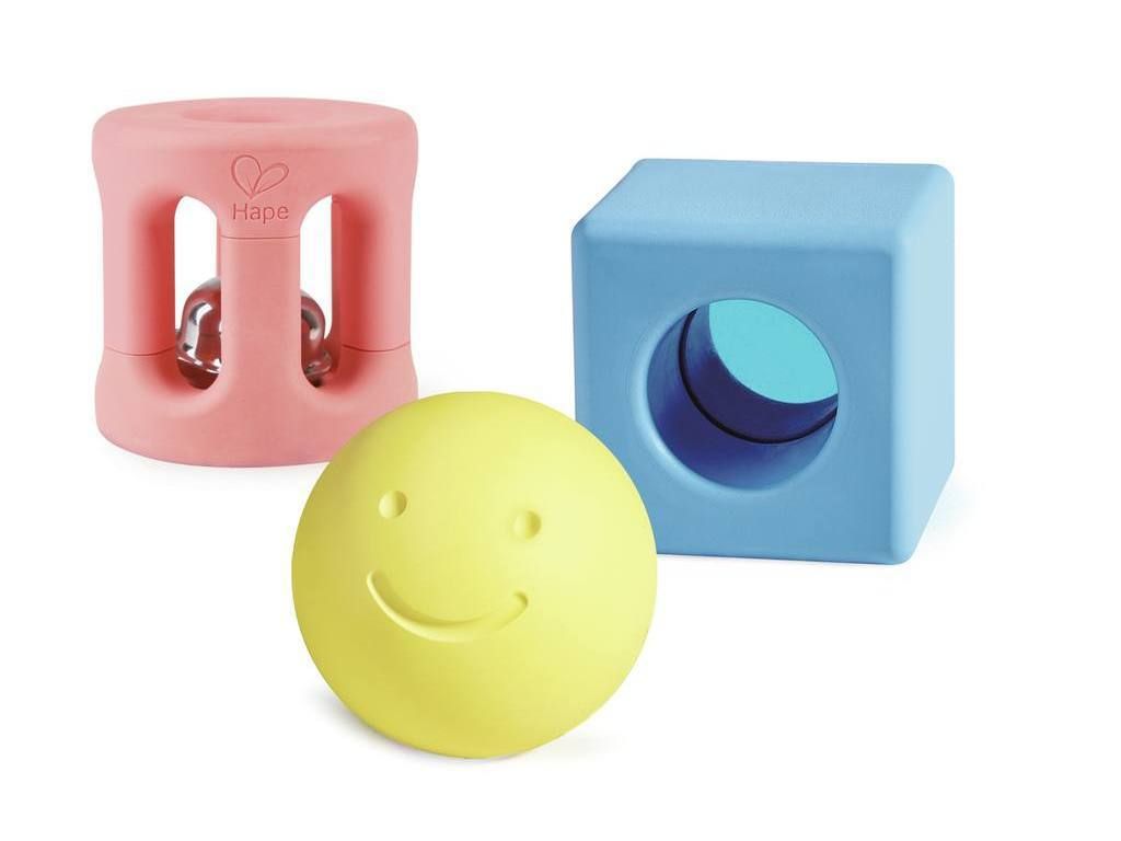 Hape Rassel Set aus Reis - Geometrisches Babyspielzeug nachhaltig