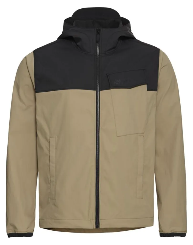 Veste Jack Wolfskin Mahani : Restez au Sec et à l'Abri du Vent en Rando