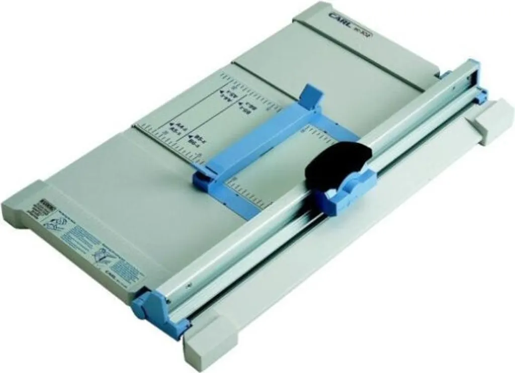 Coupe-papier rotatif Carl DC-101 compact capacité 8 feuilles A4 Noir