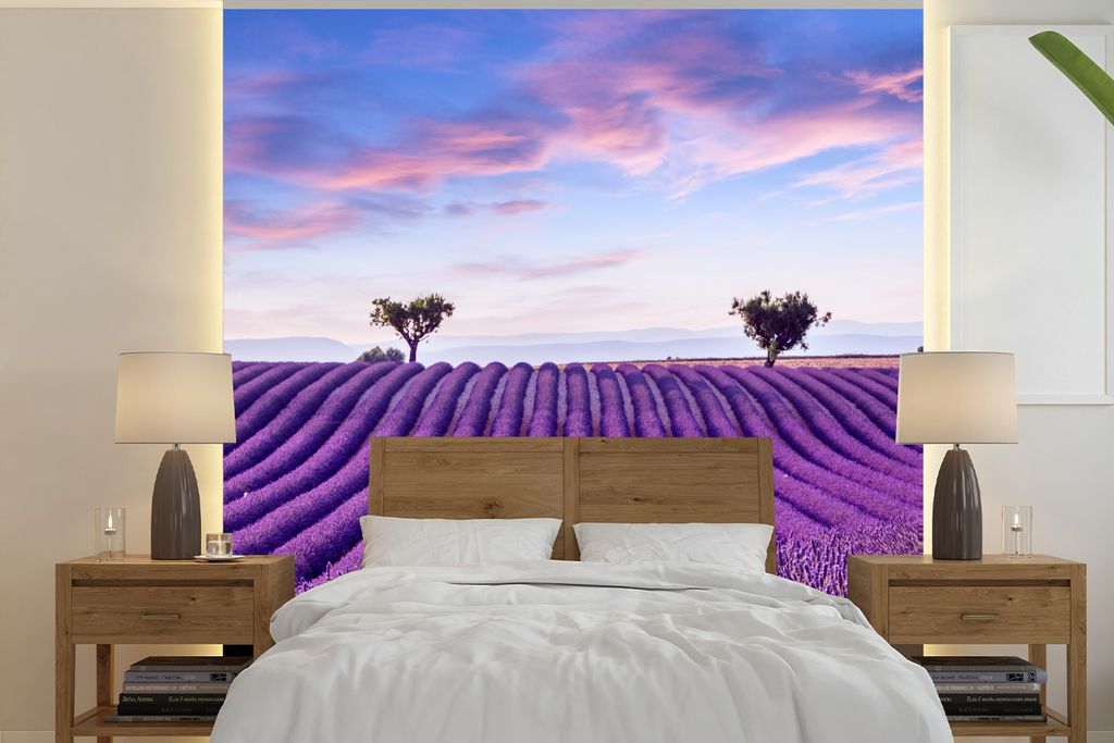MuchoWow Fototapete für Wohnzimmer oder Schlafzimmer Wandtapete Vinyl Motivtapete Lavendel - Natur - Lila - Bäume - Blumen - 350x350 cm - Schla...
