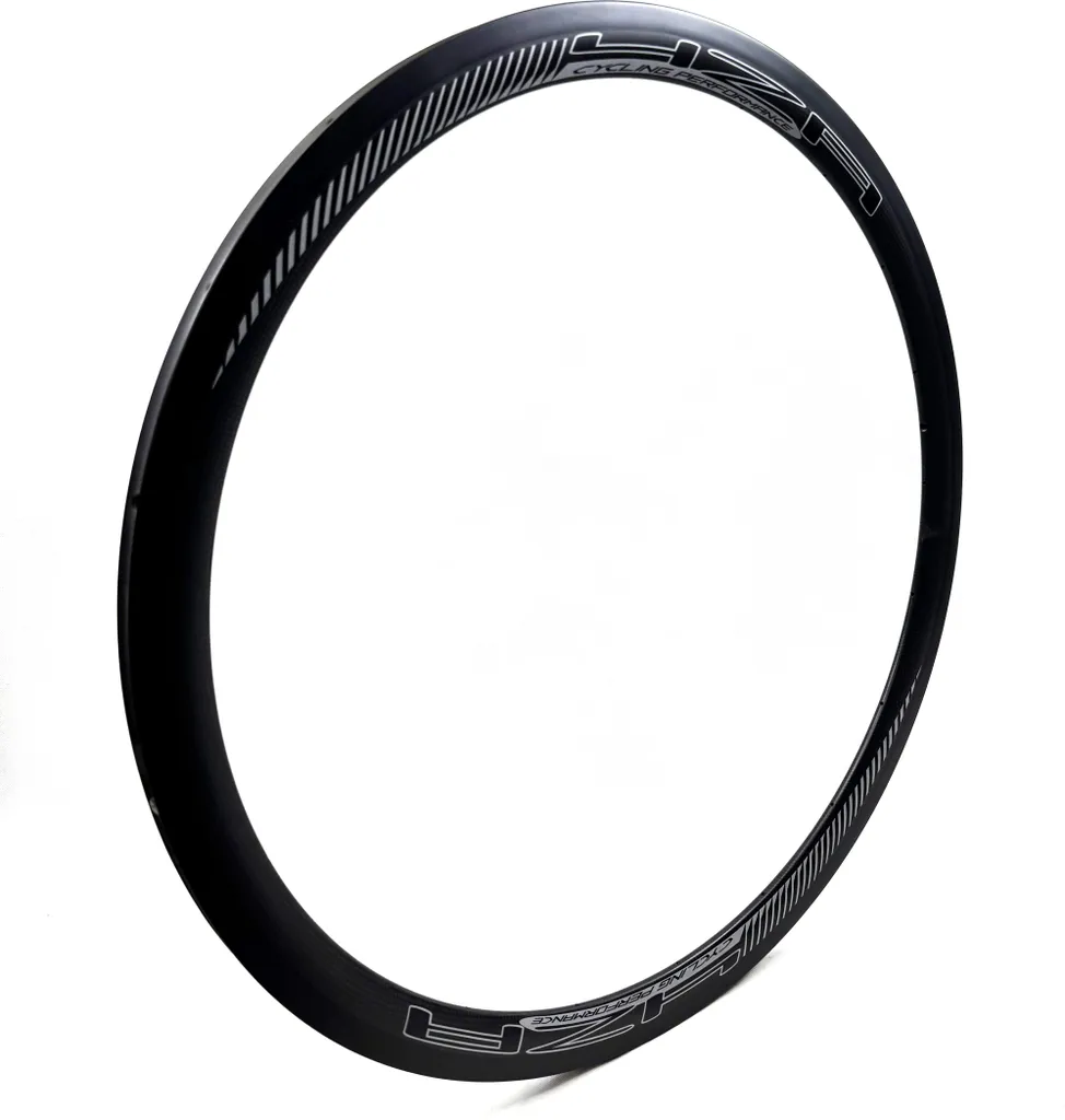 Jante en Carbone Profil 38mm Forza 4ZA T38 20 Trous Blanche Noire
