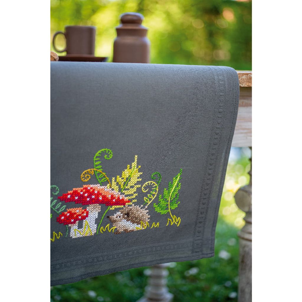 Bucilla Tischläufer-Set 'Herbsternte' – Gestickter Thanksgiving-Läufer, 35,6x111,8 Cm, Inkl. Stoff & Garn