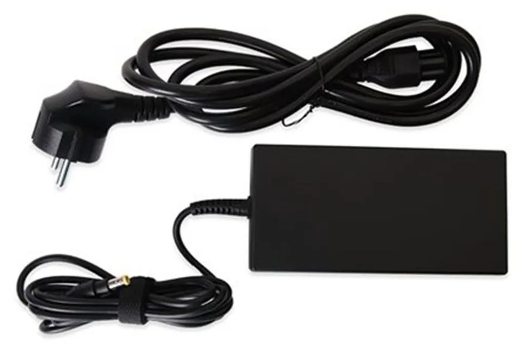 Terra 1480270 Adaptateur secteur 135W Noir pour PC et Écrans Terra