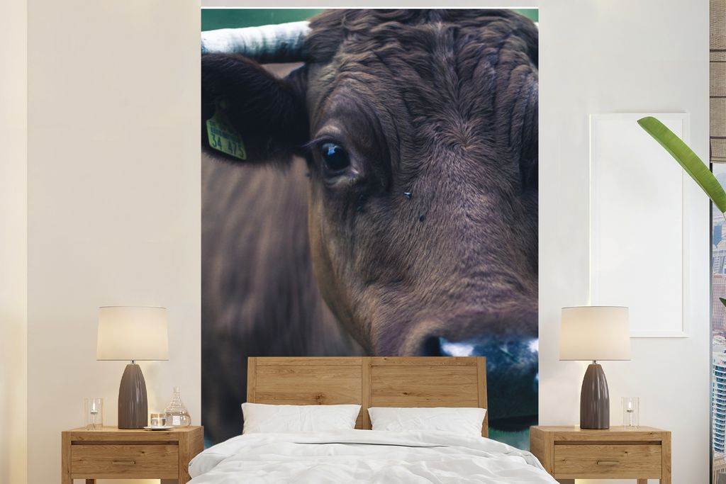 MuchoWow Fototapete für Wohnzimmer oder Schlafzimmer Wandtapete Vinyl Motivtapete Tiere - Kuh - Auge - 225x350 cm - Schlafzimmer tapete
