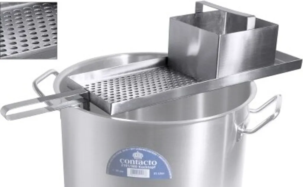 Affettatrice per spaetzle/knöpfle, grande per spaetzle corti in acciaio inox 18/10, con perforazione mezza/piena da 7 mm, con supporto per pentola, con area di appoggio per la slitta durante il riempimento, per pentole da Ø 36 a 45 cm, qualità molto pesante