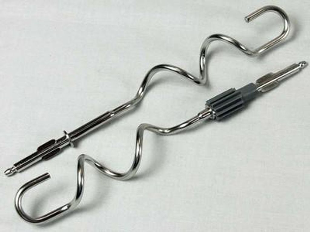 Kenwood : 2 fouets et crochets pétrisseurs en acier Image du produit 