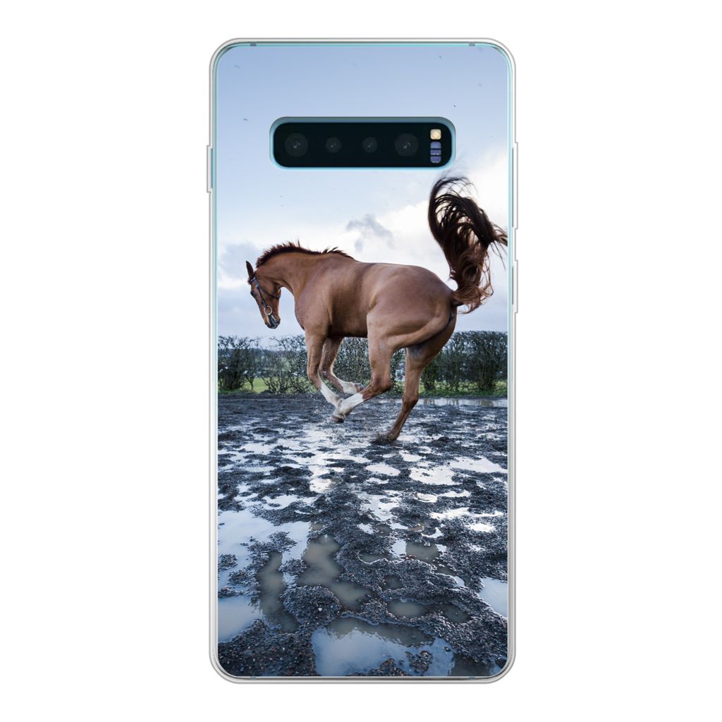 MuchoWow Handyhülle Schutzhülle Hülle für Samsung Galaxy S10 Plus Ein bockendes Pferd in den Pfützen Silikon Softcase Handy Hülle - Schutzh...