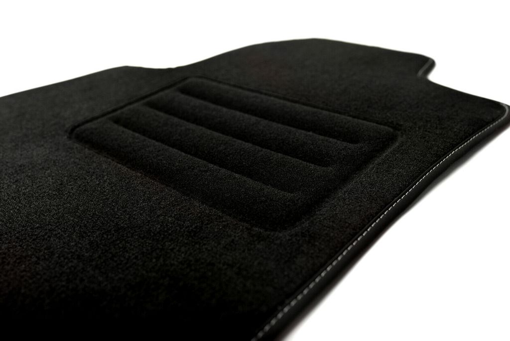 Satz in Velour per FORD KUGA MK2 (ab 2012) - Qualità