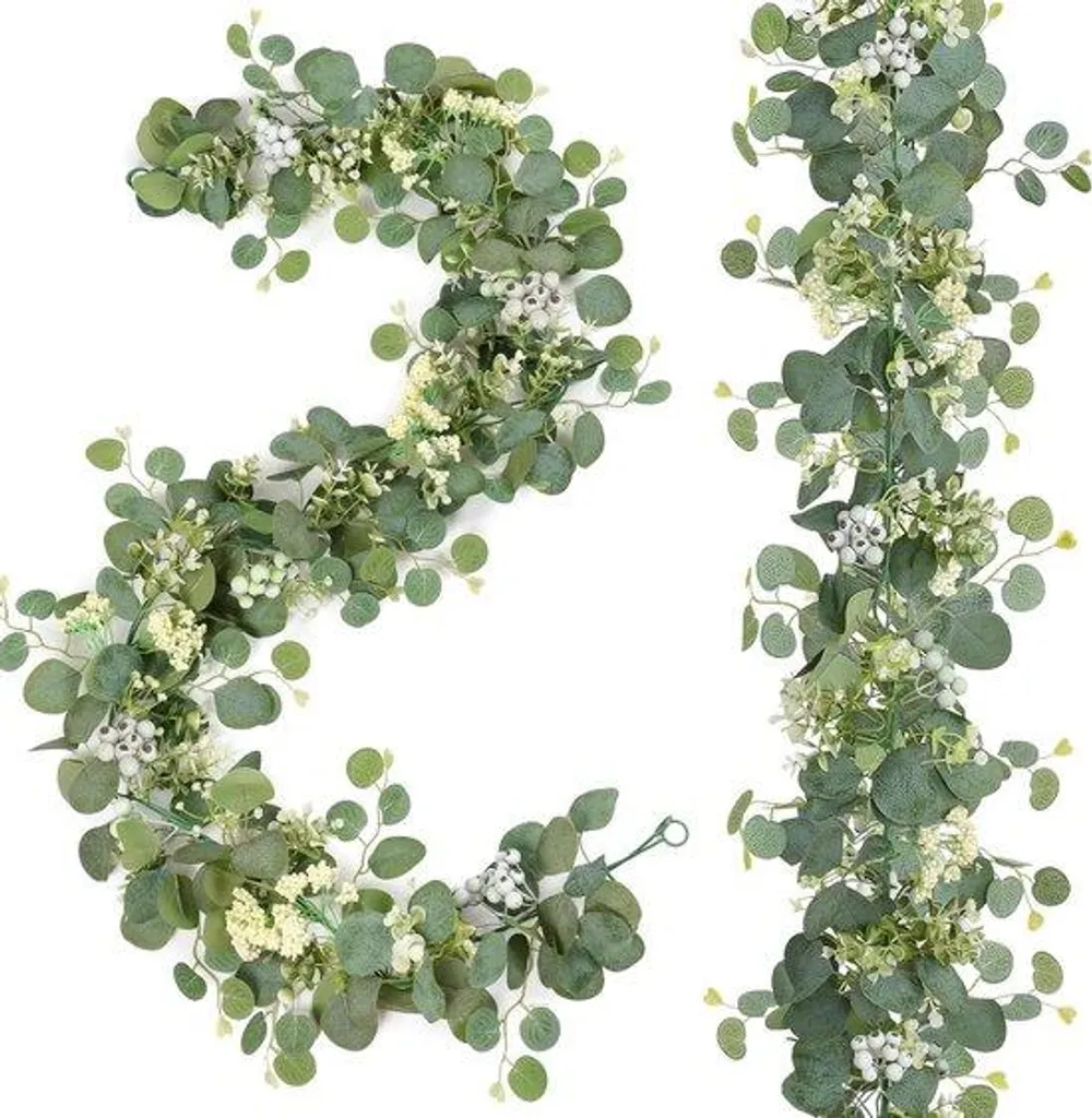 Guirlande eucalyptus artificielle avec baies blanches déco 180cm
