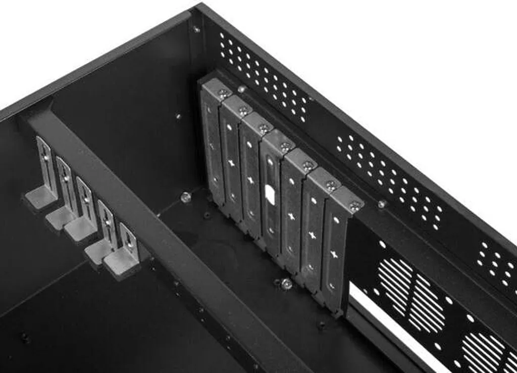 Boîtier Lanberg 4U : Solution Anti-Surchauffe pour Serveur Rack - 6