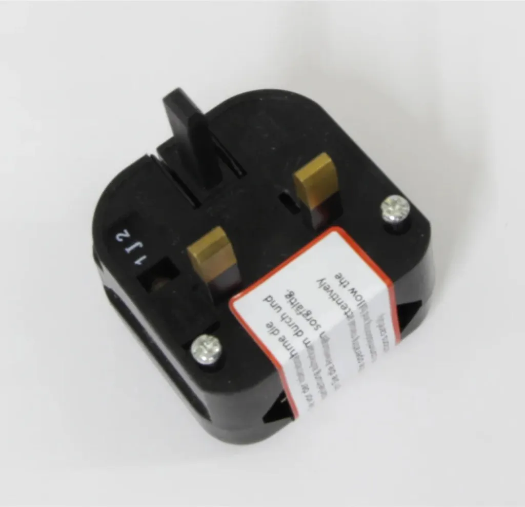 Solution compatibilité batterie adaptateur DE mâle vers GB mâle Jamara