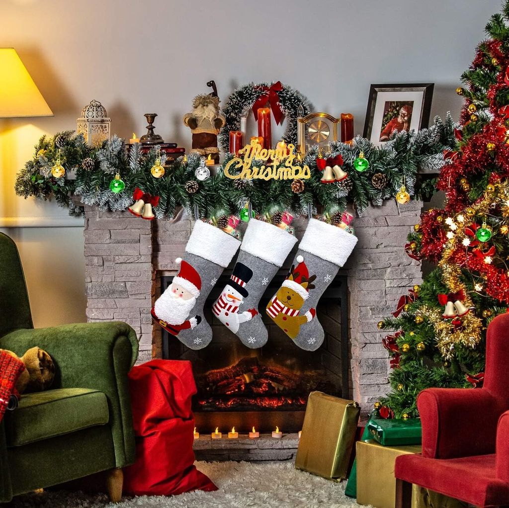 Weihnachtsstrümpfe 45,7 Cm – 4 Stück Mit Schneeflocken-Design Aus Plüsch