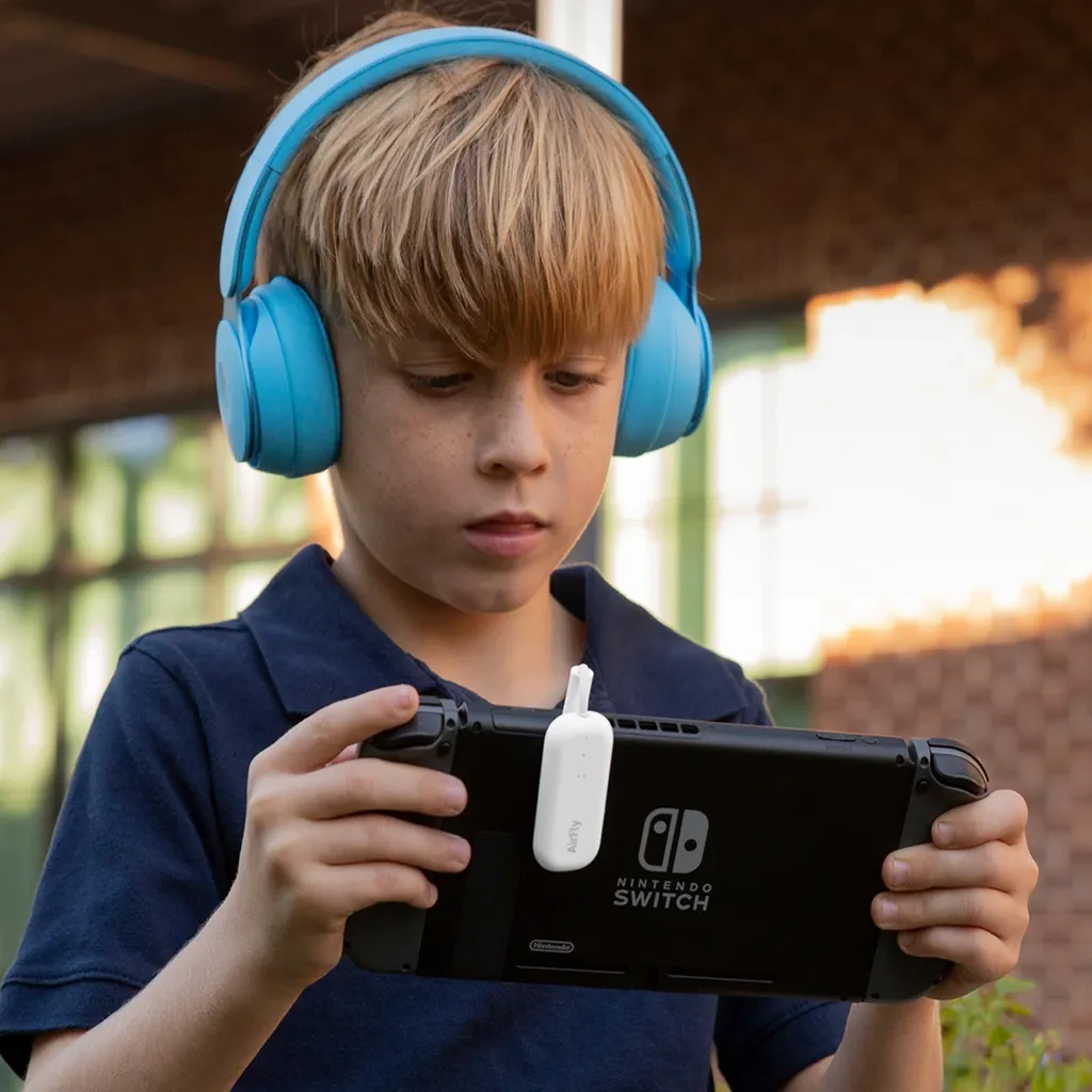 Twelve South AirFly Pro Bianco: L'Accessorio Bluetooth Indispensabile - 9